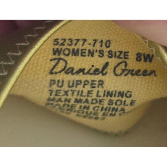 Daniel Green Dormie Slippers Womens 8W Gold Metallic Wedge Mule House Shoes Glam - Picture 9 of 11